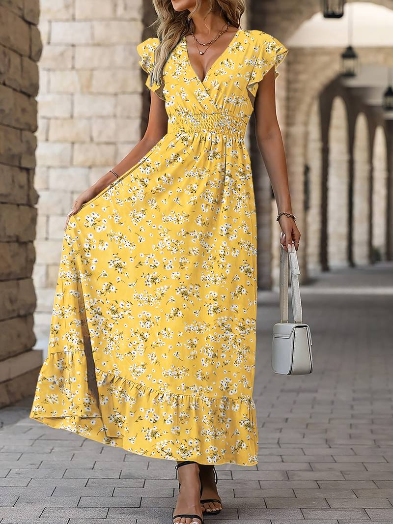 – kleid mit schmetterlingsärmeln und rüschensaum