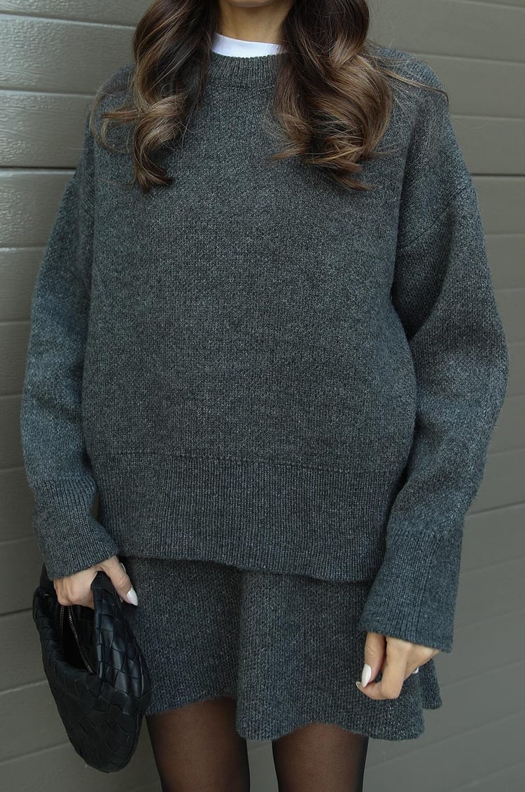 WW | Zweiteiliges Strick Satz Für Damen Mit Pullover Und Rock