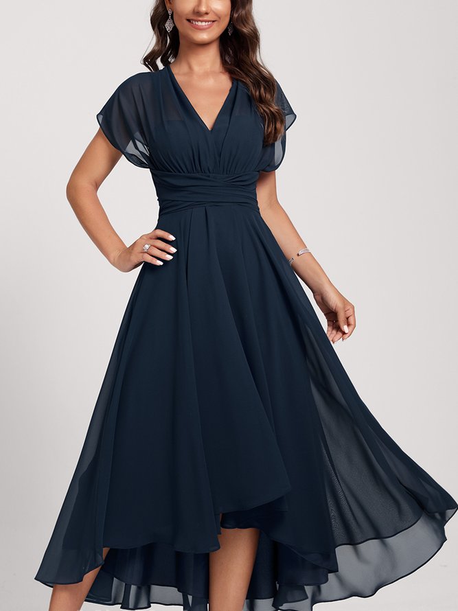Zeitloses Damenkleid - 2024 edition