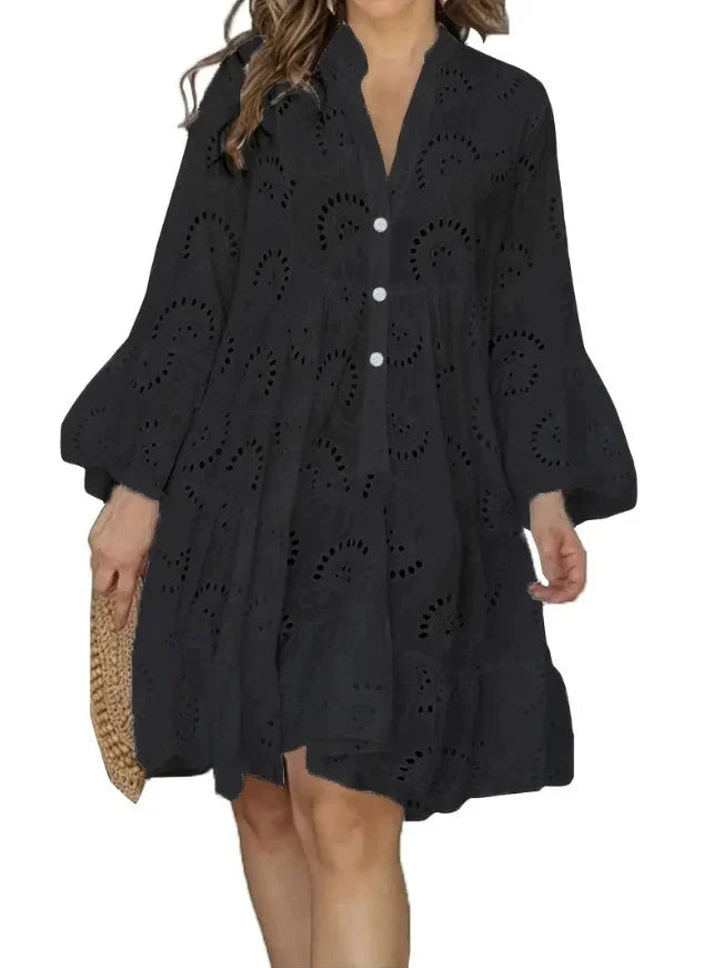 WW | Zeitloses Kleid Mit Spitzem Ausschnitt Und Lockerem Schnitt