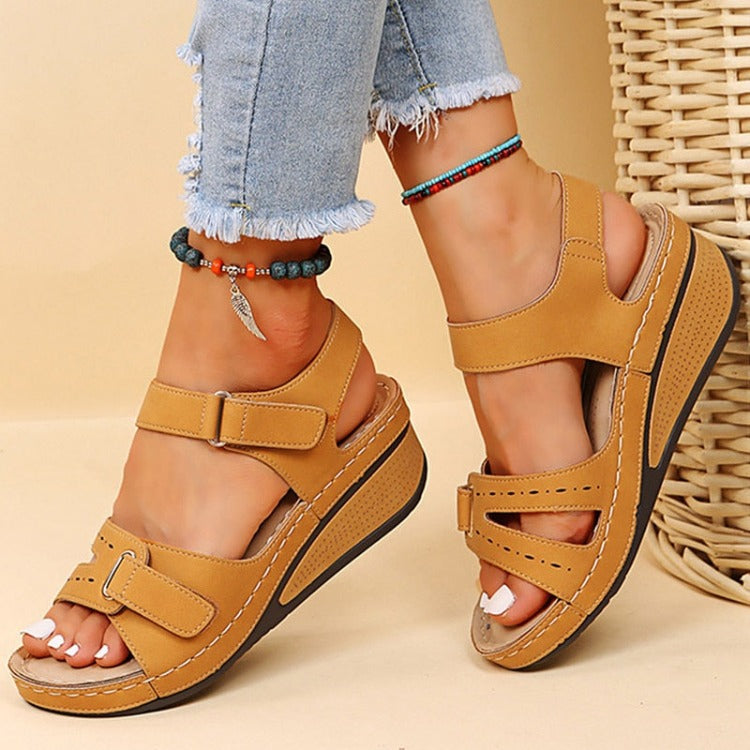 WW | Weiche Riemensandalen