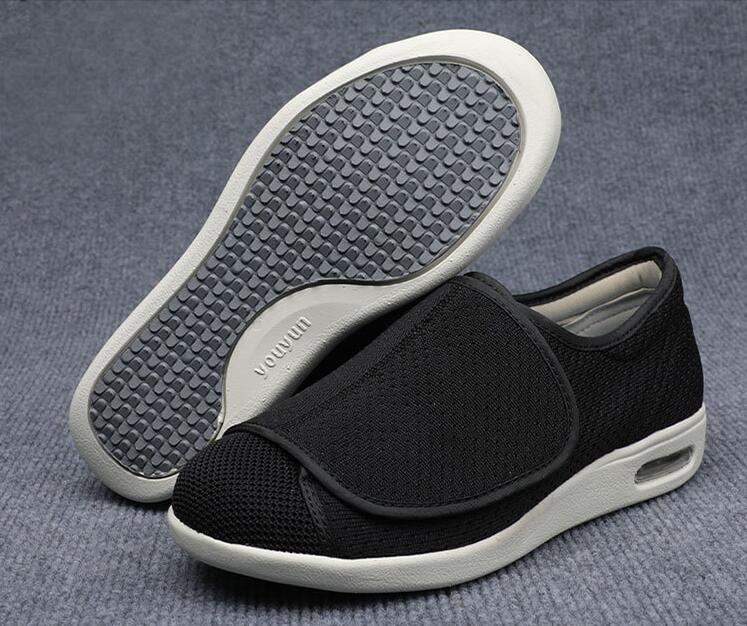 Breite Diabetikerschuhe für geschwollene Füße