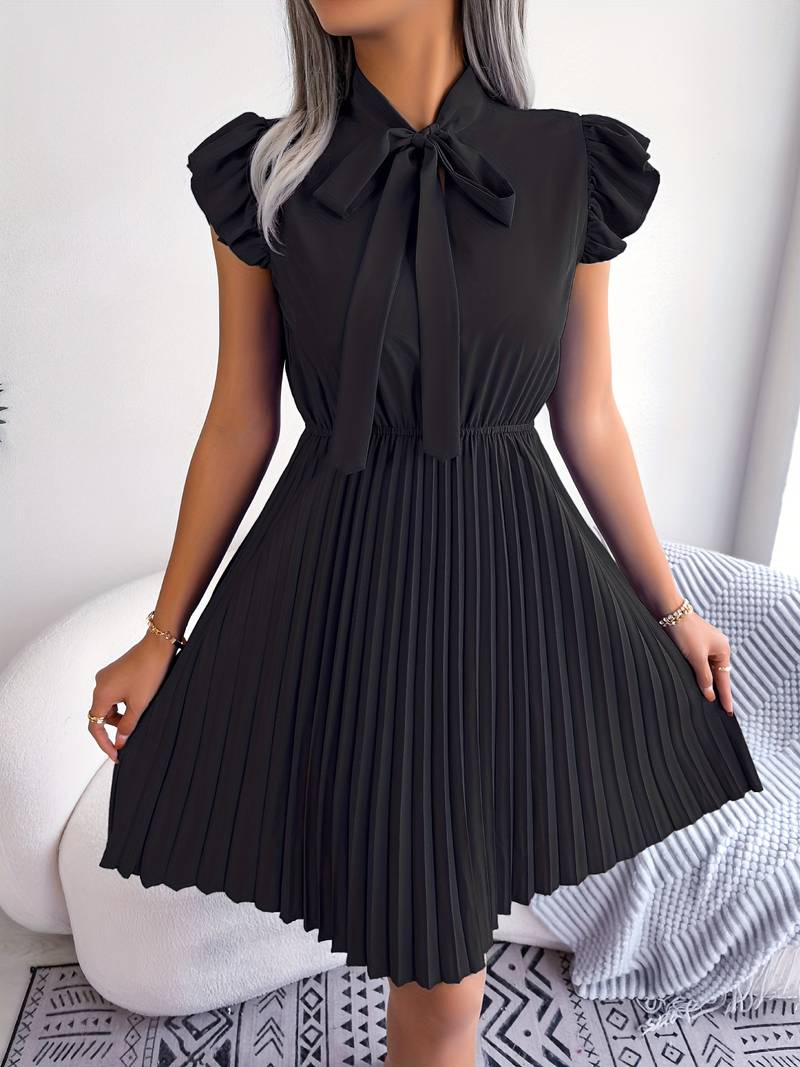 Einfarbiges Kleid