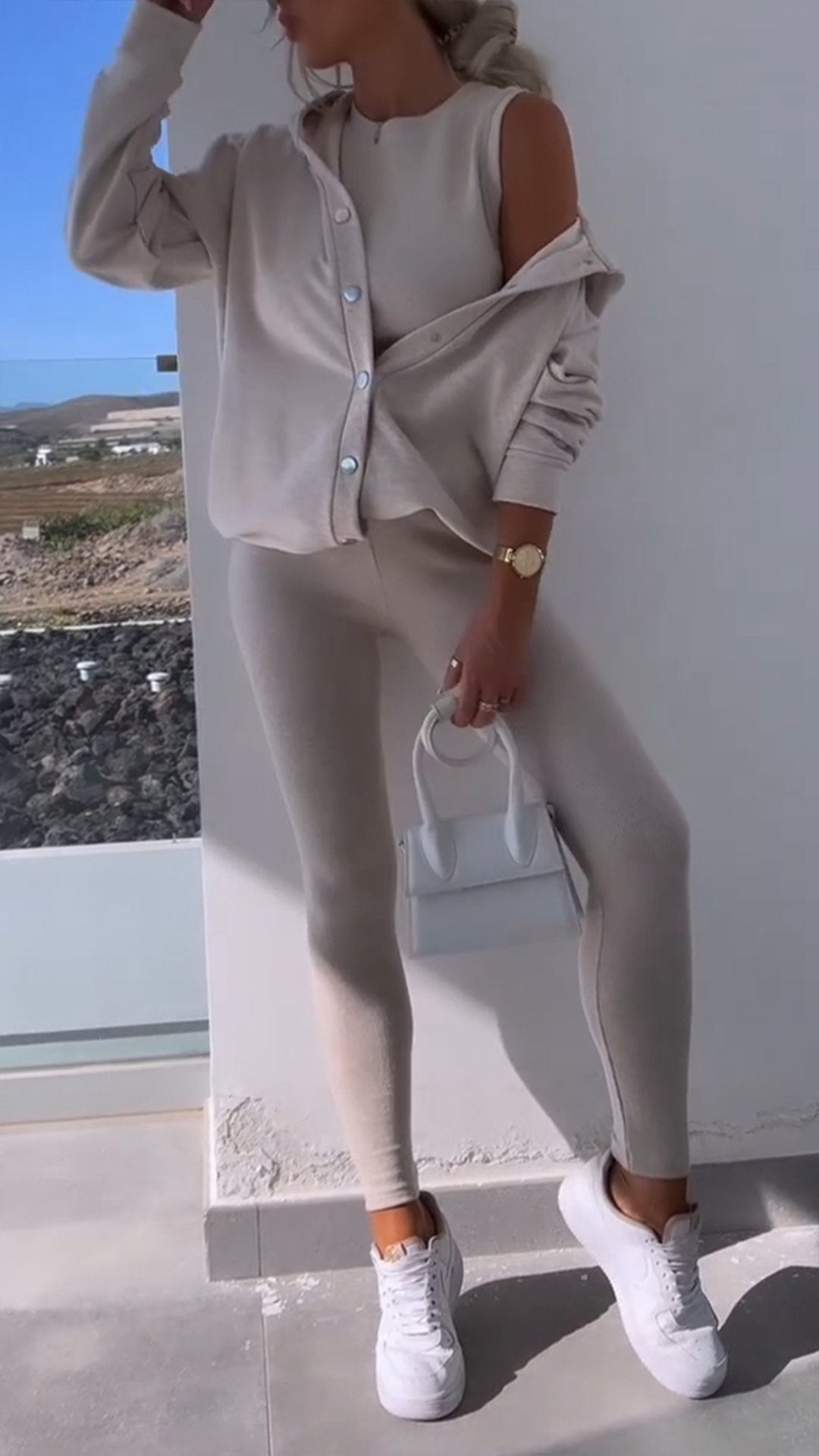 Merche Kapuzen-Sweatshirt-Set mit drei Teilen