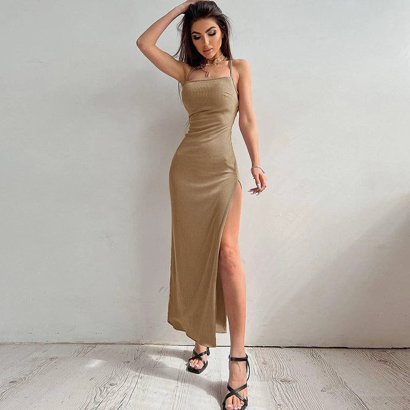 Merche rückenfreies Sommerkleid aus Rippenstrick