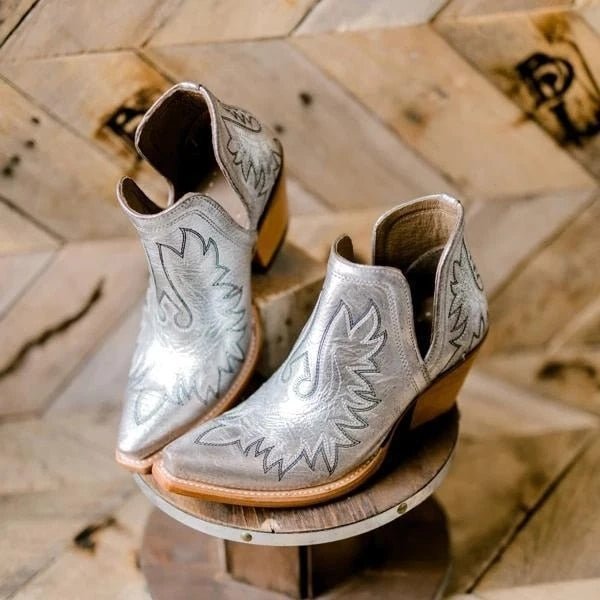 Cowboy-Stiefeletten mit Absatz