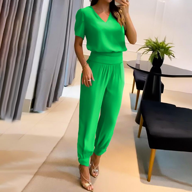 Merche zweiteiliges Set mit einem kurzärmeligen Oberteil mit V-Ausschnitt und einer langen Hose, ideal für Partys
