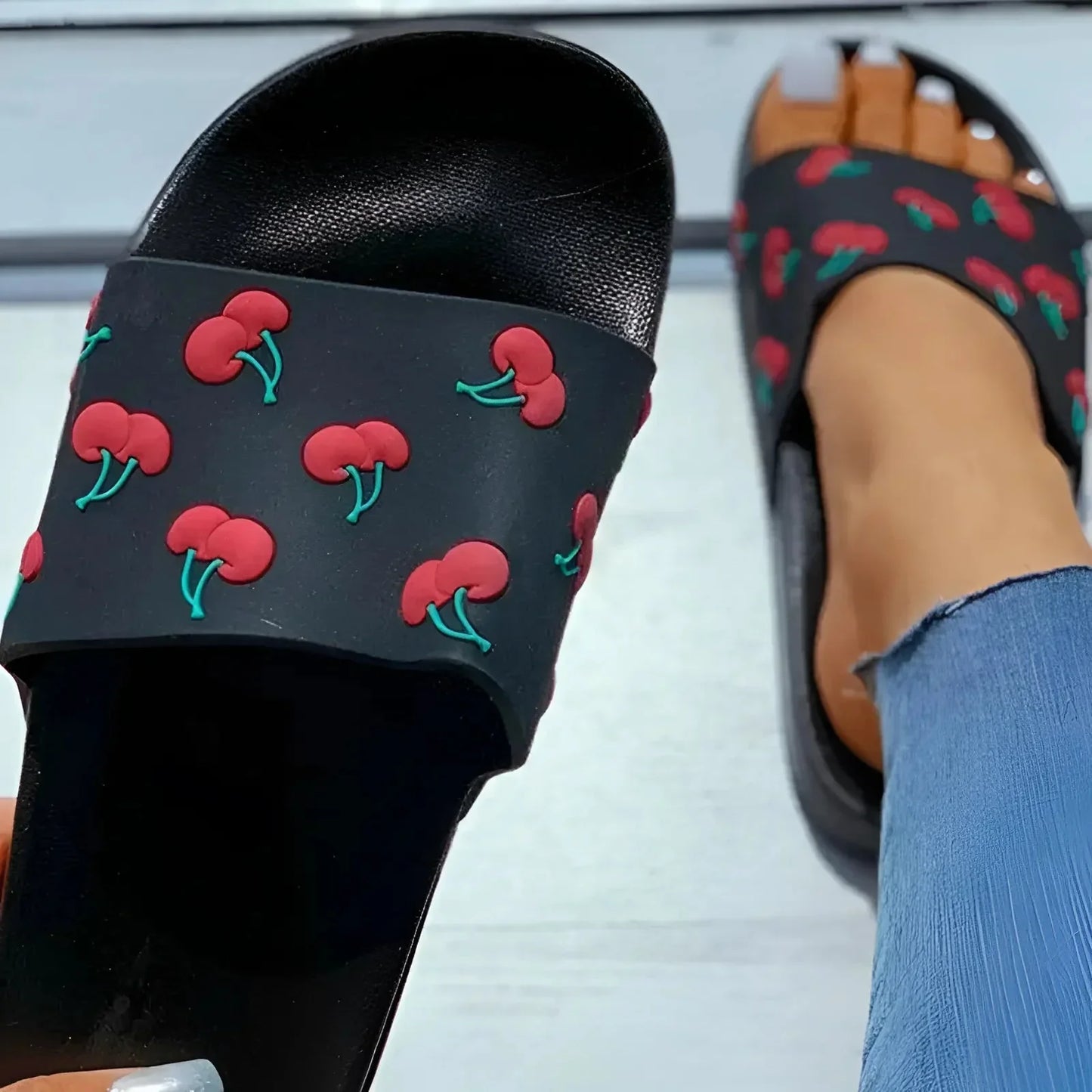 Damen Pantoletten mit Obstprint