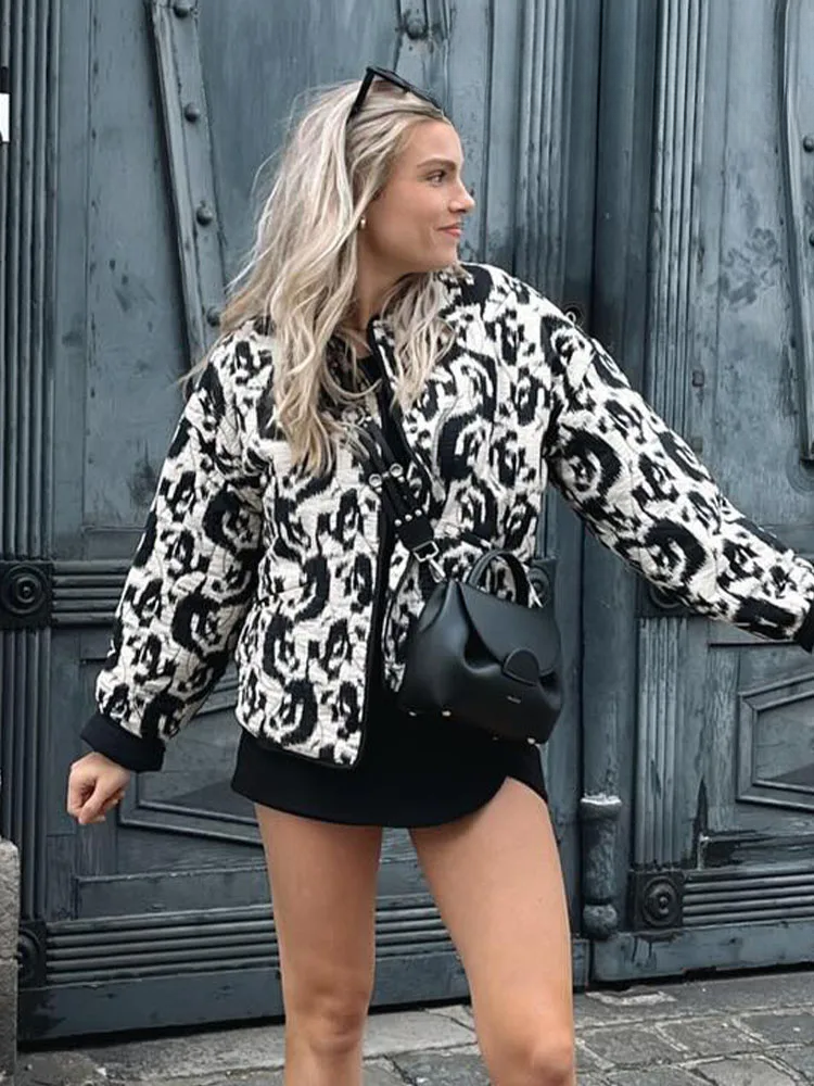 Merche Set mit Leopardenmuster für einen vielseitigen Look in diesem Sommer