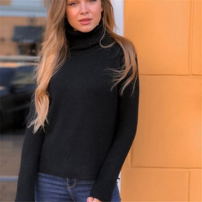 Damen eleganter Rollkragenpullover aus feinem Rippstrick Merchesia