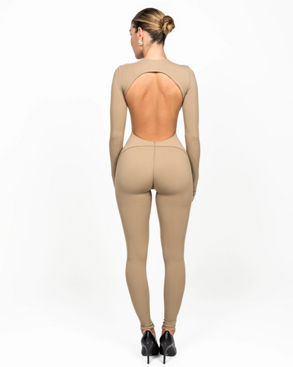 Merche einteiliger Jumpsuit mit ärmellosem und rückenfreiem Design
