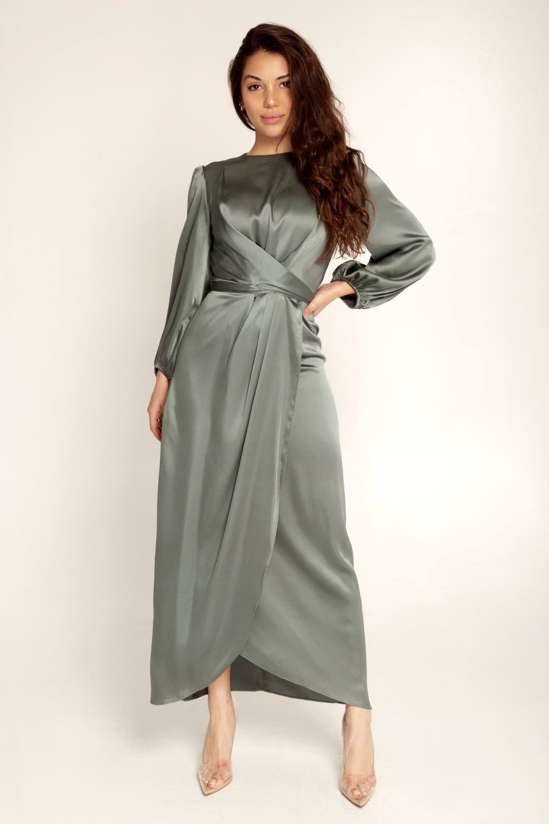 Luxuriöses Feminines Tunika-Satin-Kleid