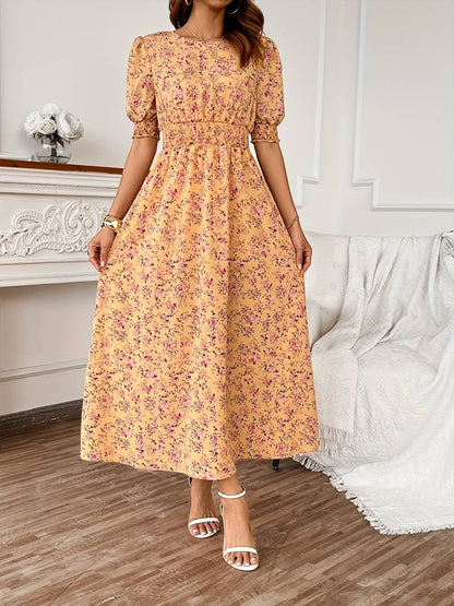 – kleid mit blumendruck und rundhalsausschnitt für frühling und sommer