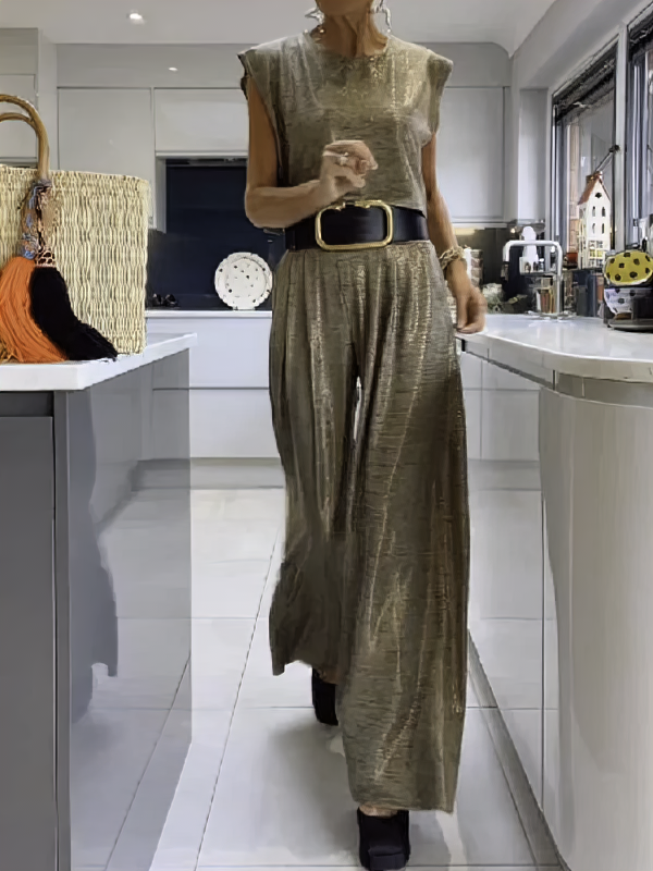 Merche Set für Frauen mit einer lässigen, glänzenden Weste und einer Hose mit weitem Bein für sommerliche Stimmung