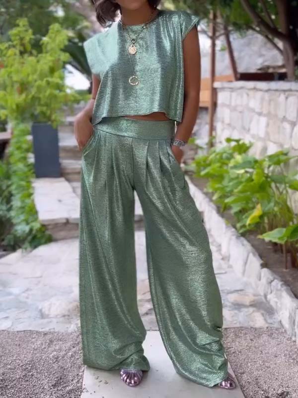 Merche Set für Frauen mit einer lässigen, glänzenden Weste und einer Hose mit weitem Bein für sommerliche Stimmung