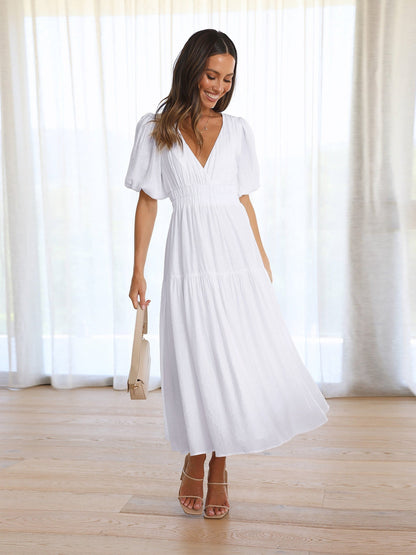 kleid mit v-ausschnitt und puffärmeln