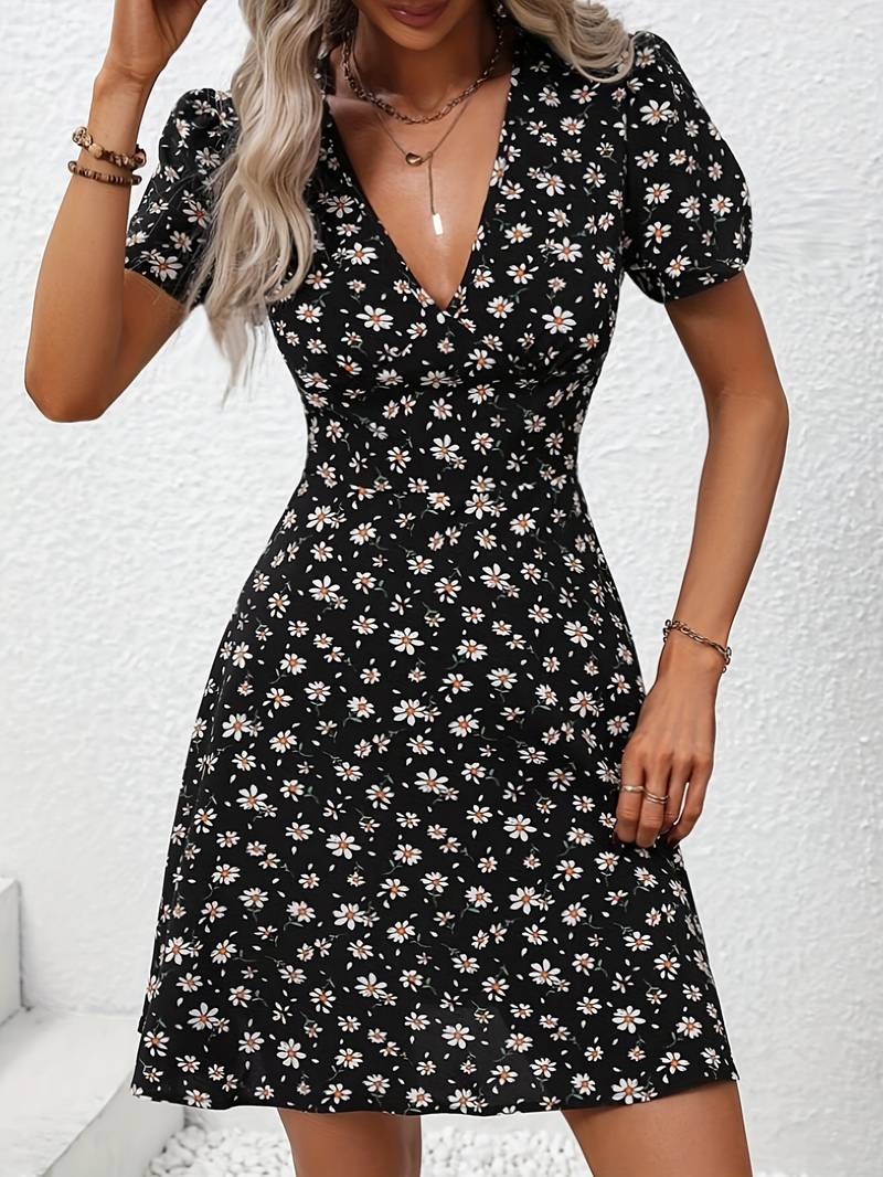 – a-linien-kleid mit chorkragen