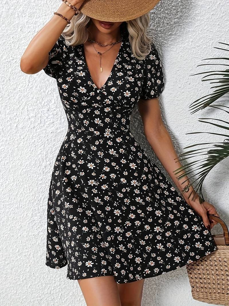 – a-linien-kleid mit chorkragen