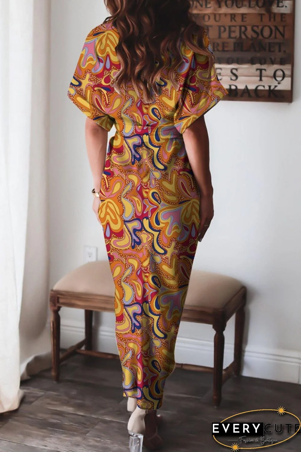 – Kleider aus der Linie „A con cuello vuelto y articulación dividida with estampado de británico a la moda“