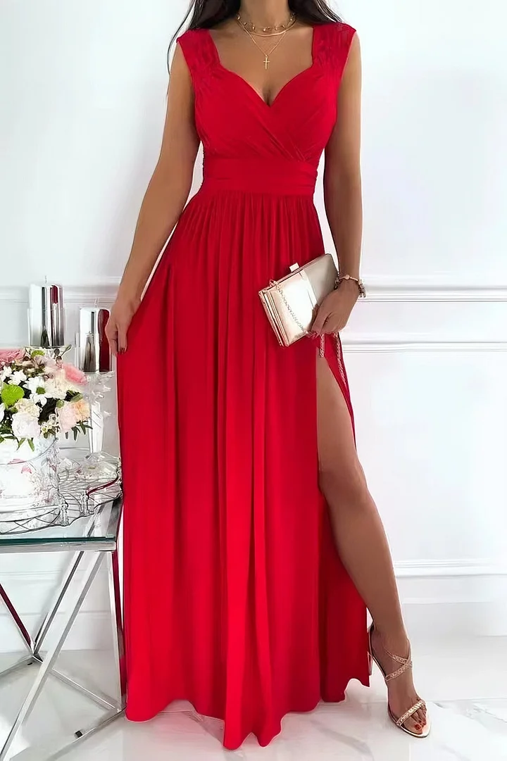 – Ärmelloses Spitzenkleid mit Öffnung am Saum und am Rücken