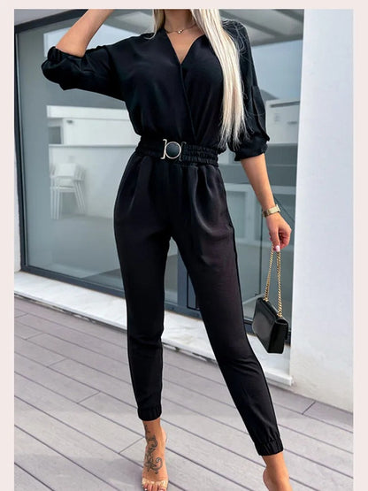 Merche einfarbiger Jumpsuit mit einfachem Umlegekragen