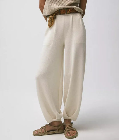 Merche Sommerset aus Strickoberteil und -hose in unifarbenem Stil