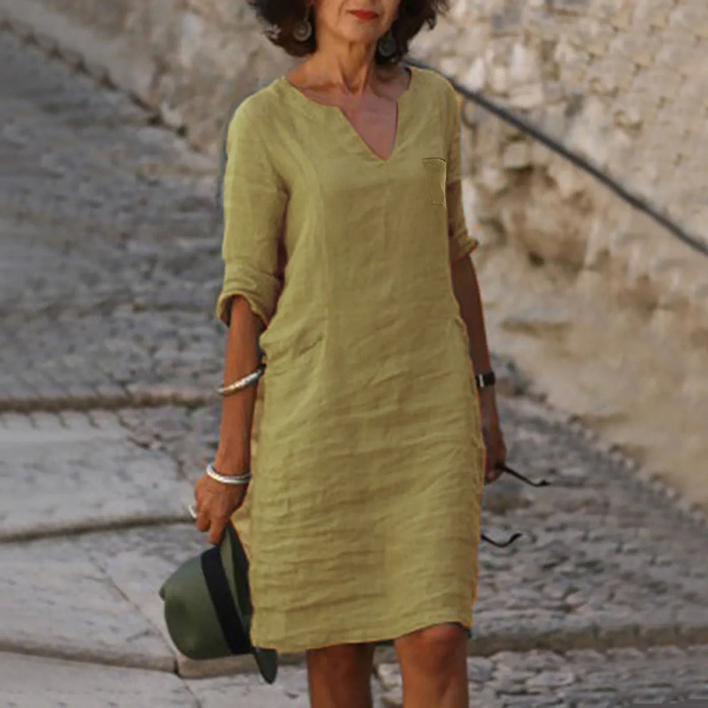 und anmutiges kleid - Rona