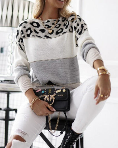 Bequemer gestreifter Pullover
