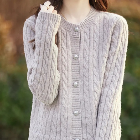 WW | Wollstrickjacke Damen Mit Zopfmuster Und Rundhalsausschnitt, Knopfleiste