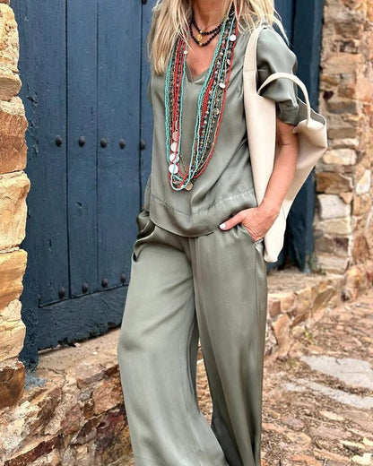 Merche V-Ausschnitt Sommer Set mit einfarbigem Design