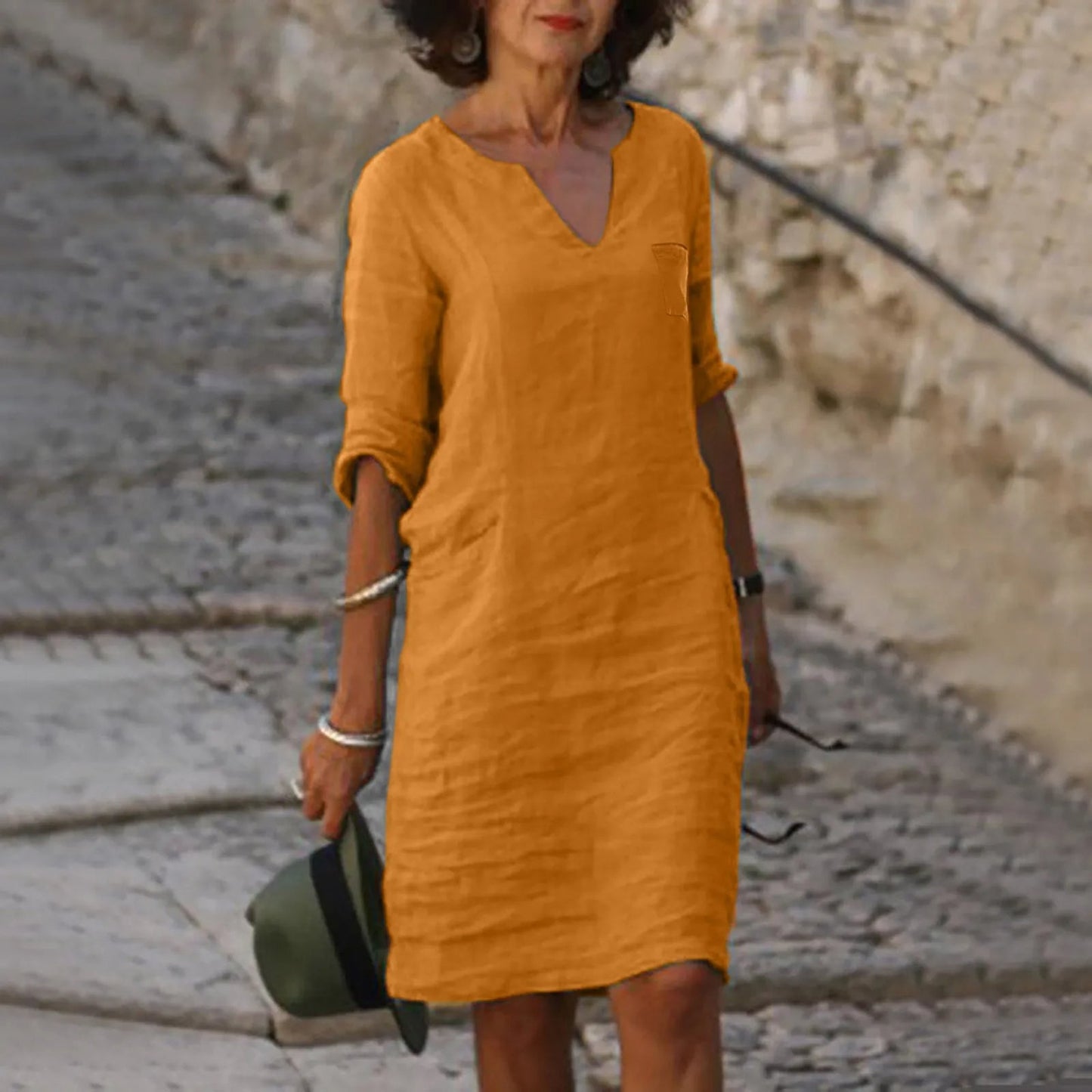 und anmutiges kleid - Rona