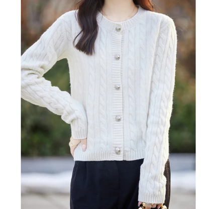 WW | Wollstrickjacke Damen Mit Zopfmuster Und Rundhalsausschnitt, Knopfleiste