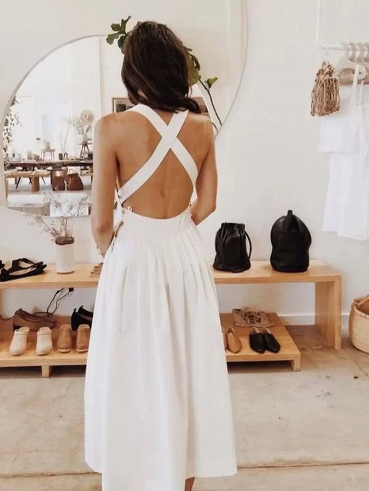 – Elegantes Midikleid mit gekreuztem Rücken