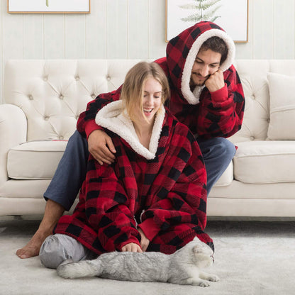 WW | Weicher Kapuzenpulli Und Bequeme Decke in Einem!