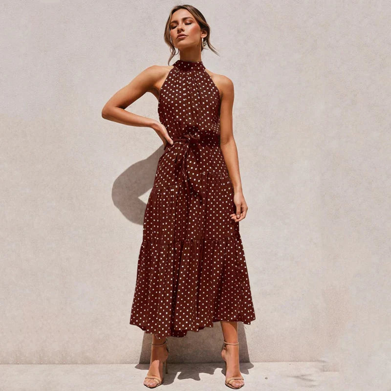 Gepunktetes Neckholder-Kleid