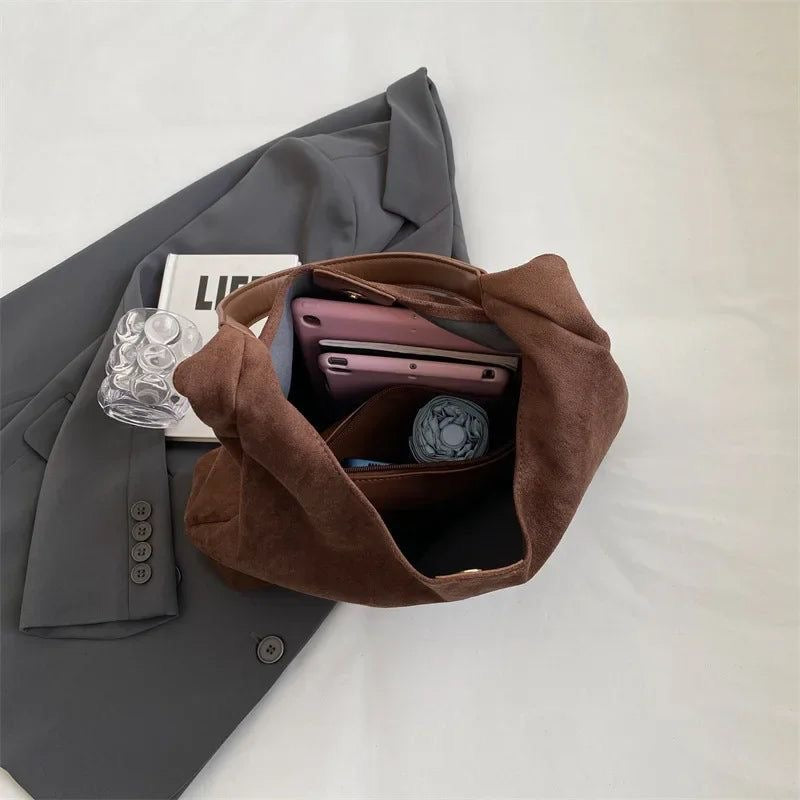 WW | Zeitlose Wildleder Schultertasche