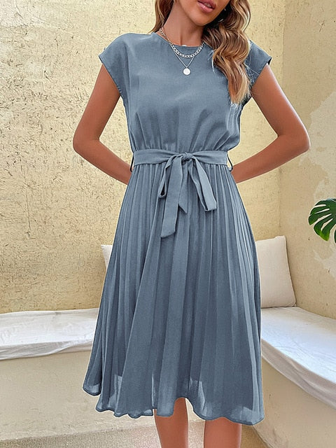 sommerkleid mit taillenband & fließender a-linie