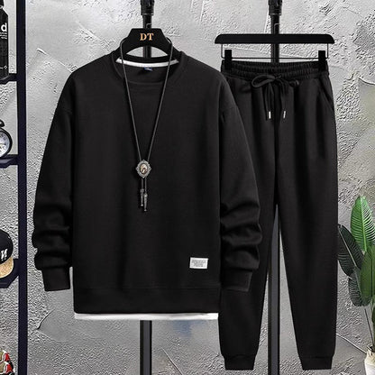 Merche einfarbiger Jogginganzug Set