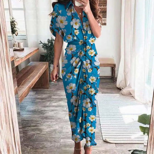 Drapiertes Maxikleid mit Blumenmuster und Umlegekragen