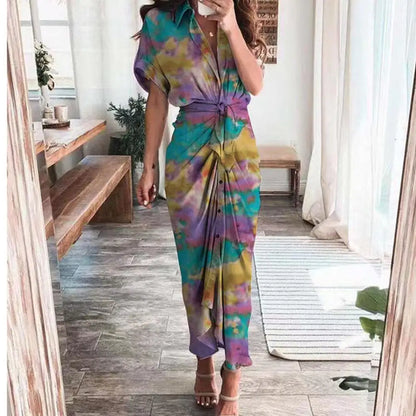 Drapiertes Maxikleid mit Blumenmuster und Umlegekragen