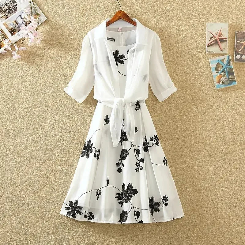 Zweiteiler-Kleid mit Blumenstickerei