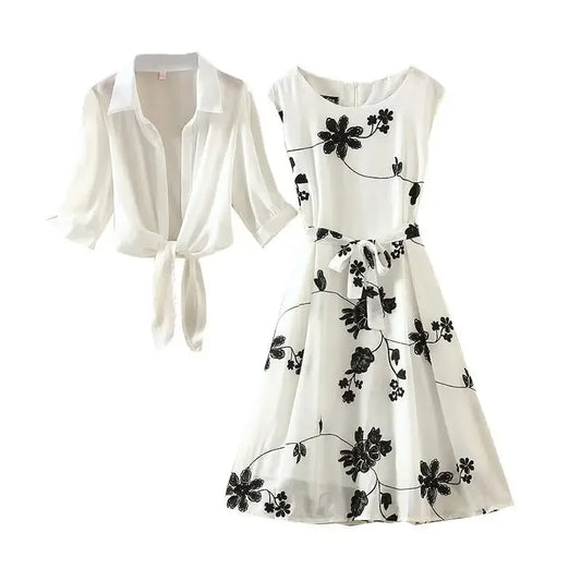 Zweiteiler-Kleid mit Blumenstickerei