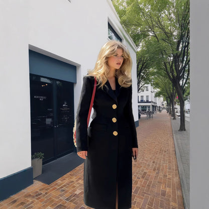 Damen Eleganter Langmantel mit goldenen Knöpfen und klassischem Schnitt Merchesia