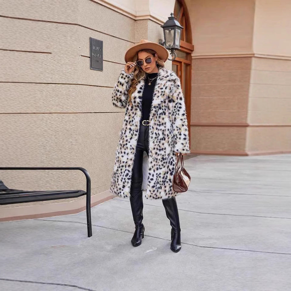 Damen Kuscheliger Leo-Mantel mit Gürtel und Kragen Merchesia