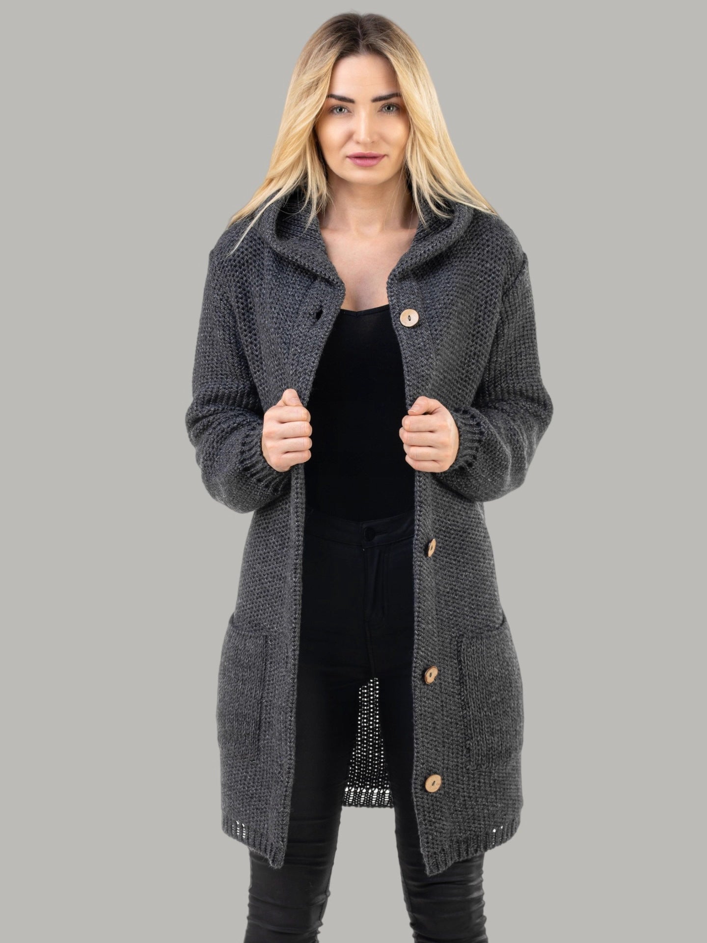 Damen Strickmantel mit hochwertigem Material und praktischen Taschen Merchesia