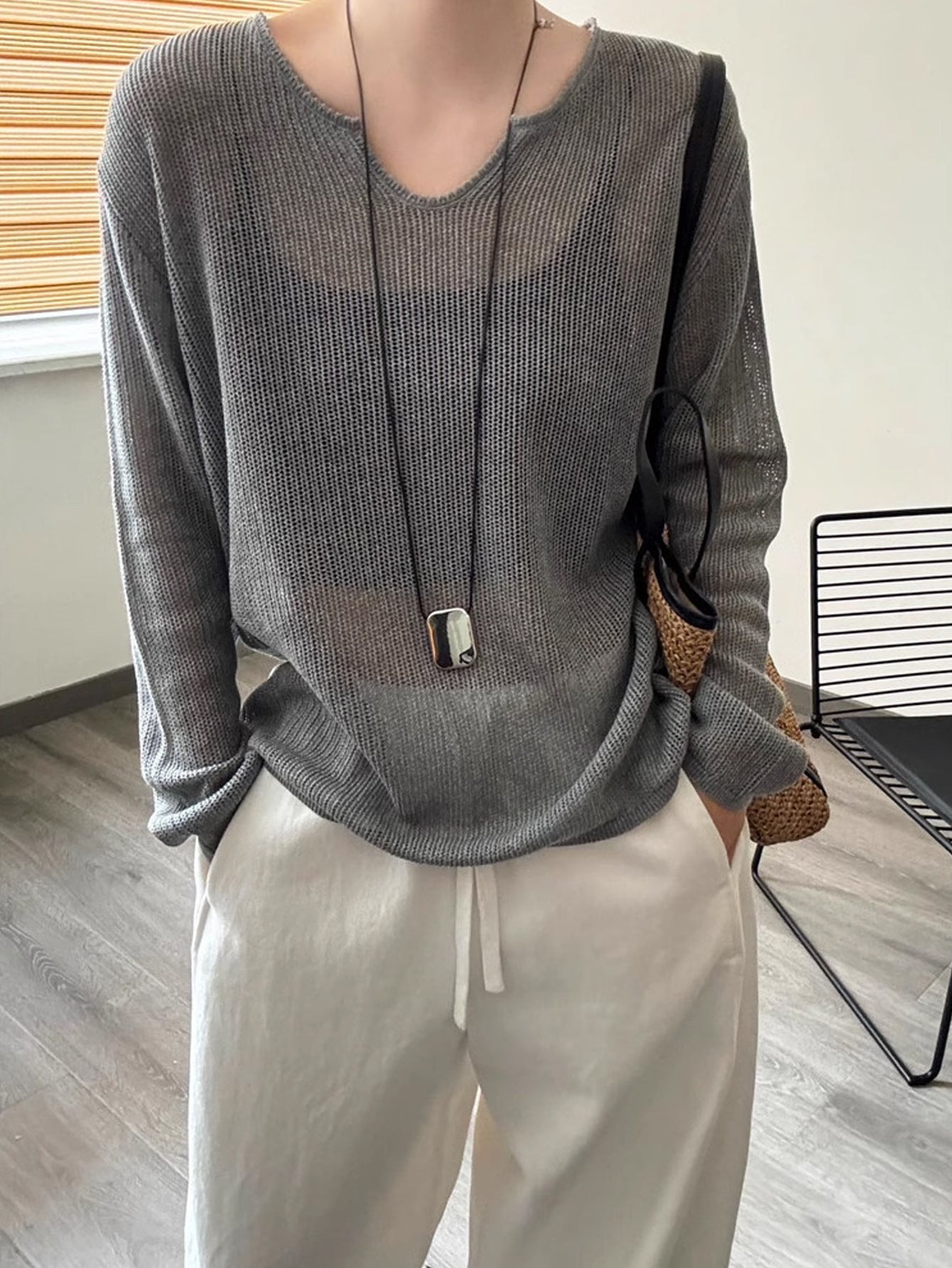 Damen luftiger Strickpullover mit V-Ausschnitt und lässigem Schnitt Merchesia