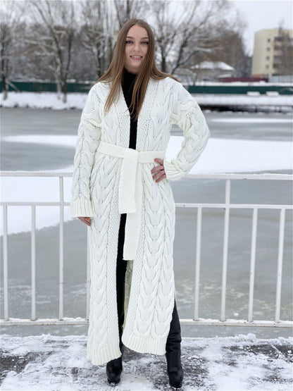 Damen Grobstrickmantel mit offenem Schnitt und praktischen Taschen Merchesia