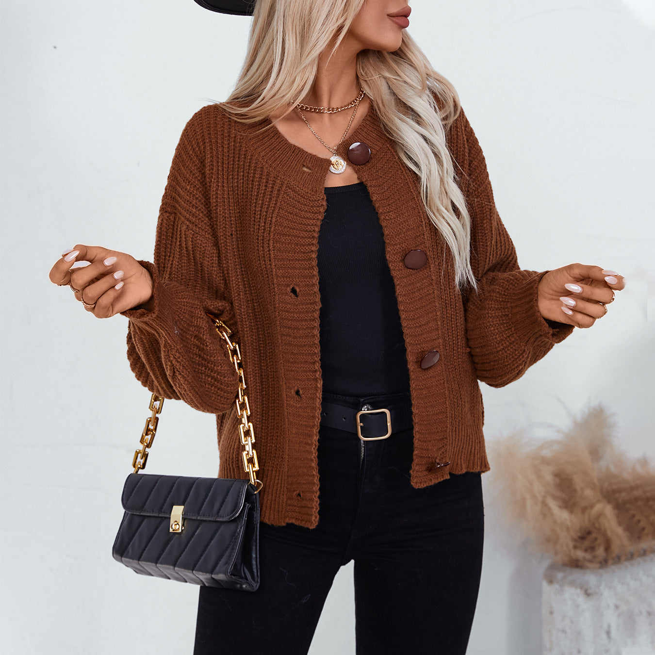 Damen gemütliche Strickjacke mit großen Knöpfen und lässigem Schnitt Merchesia