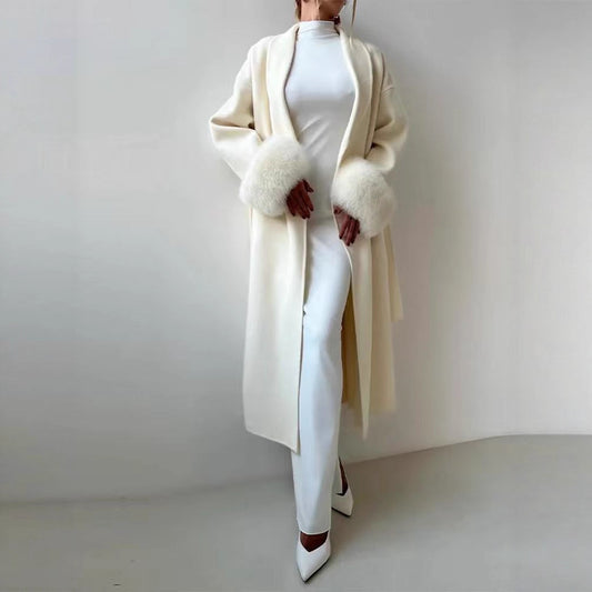 Damen eleganter, warmer Mantel mit luxuriösen Fellsärgen Merchesia