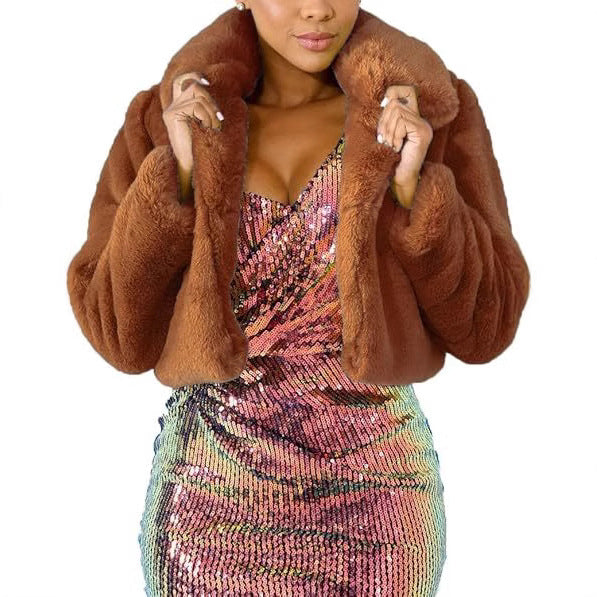 Damen Luxuriöse Kunstpelzjacke im eleganten Cropped-Design Merchesia